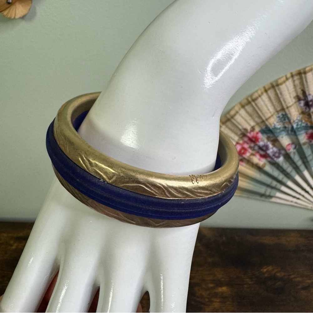 Claude Montana Gold and Blue Bangle Bracelet Vintage 90’s Size 8